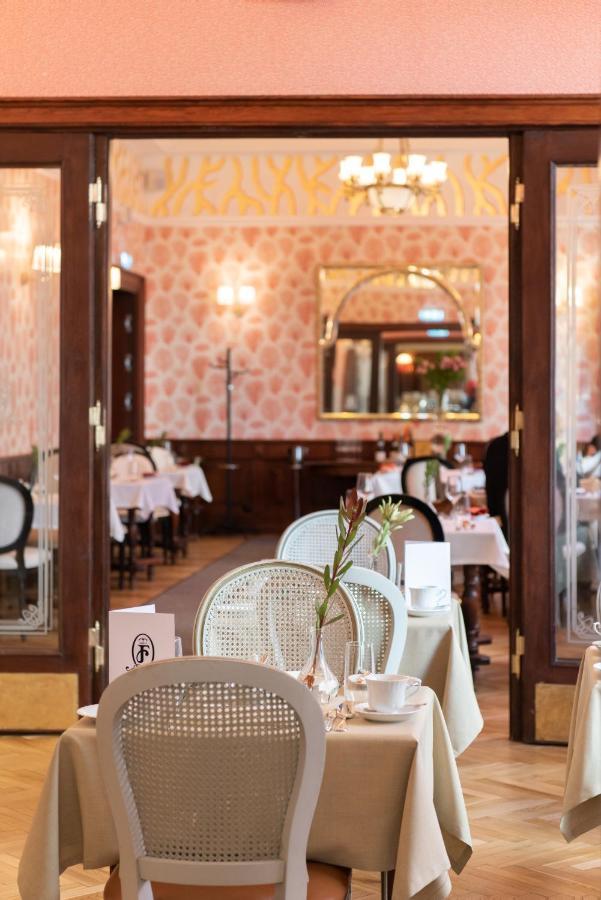 H15 Francuski Hotel 5*