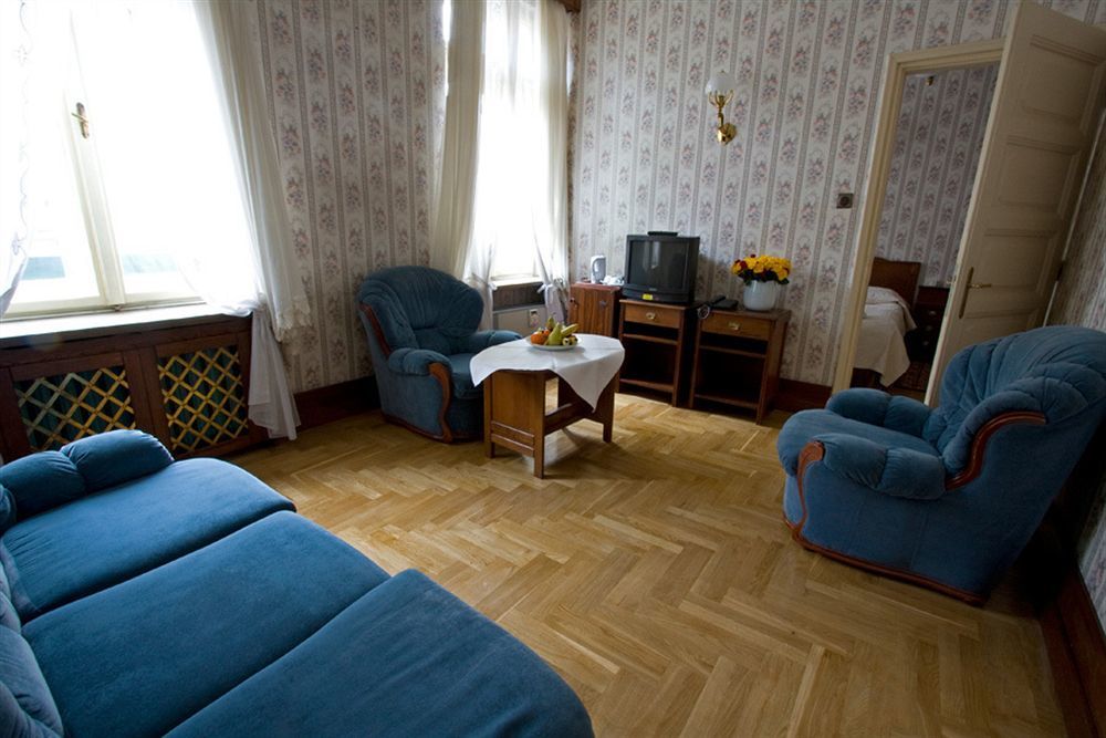 H15 Francuski 5* Krakau